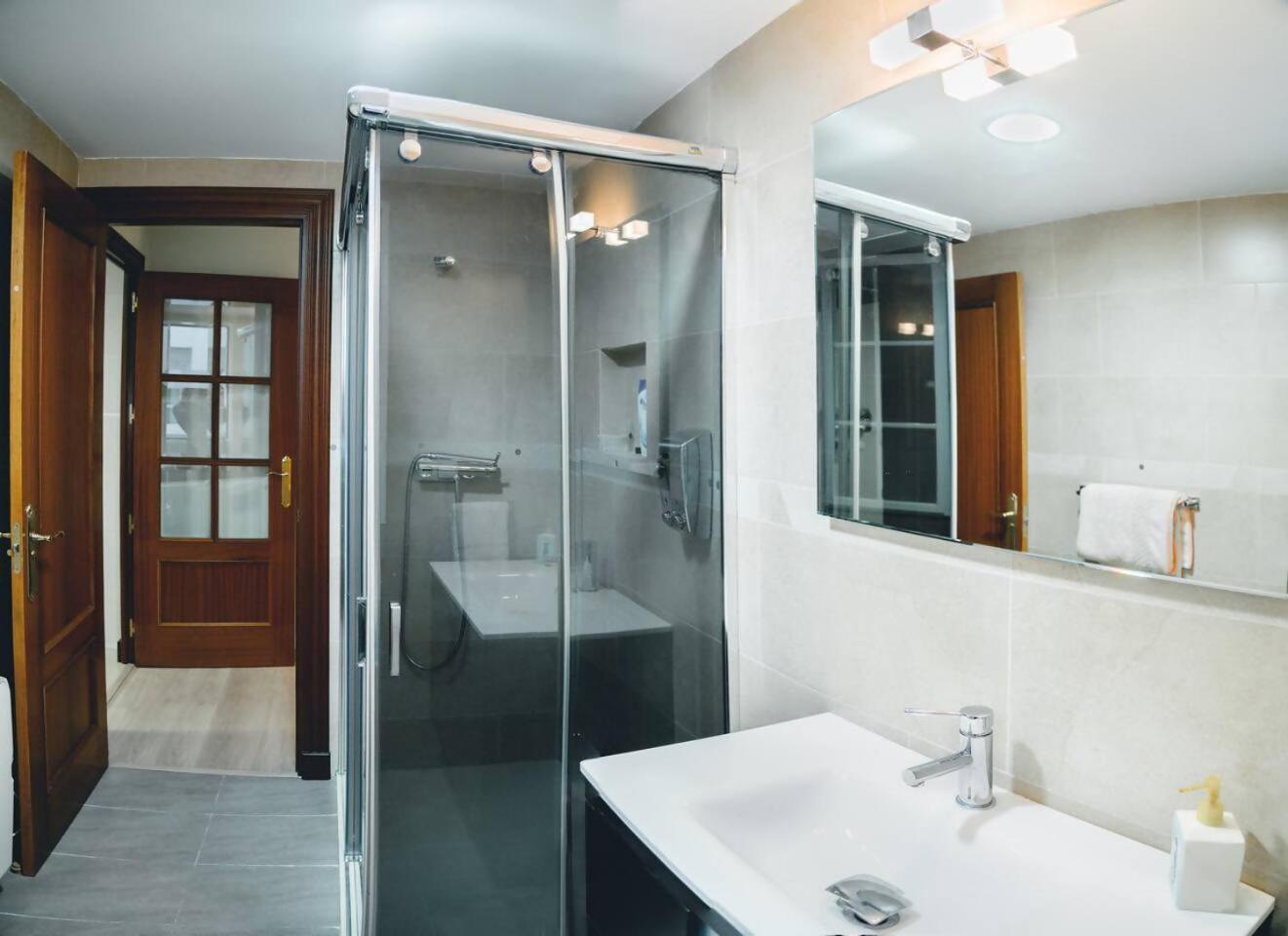 Home4U Arandas Centro Гранада Экстерьер фото